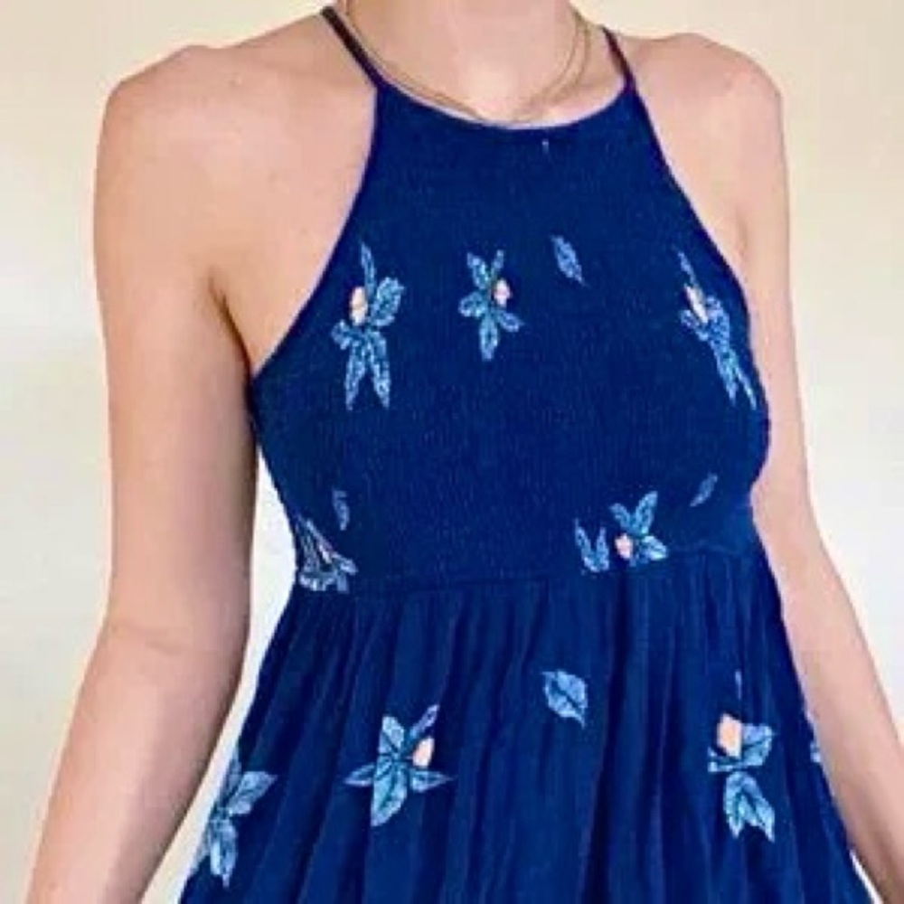 Mossimo Floral Tropical High Neck Halter Dress w/Key Hole in Back - Picture 3 of 8
